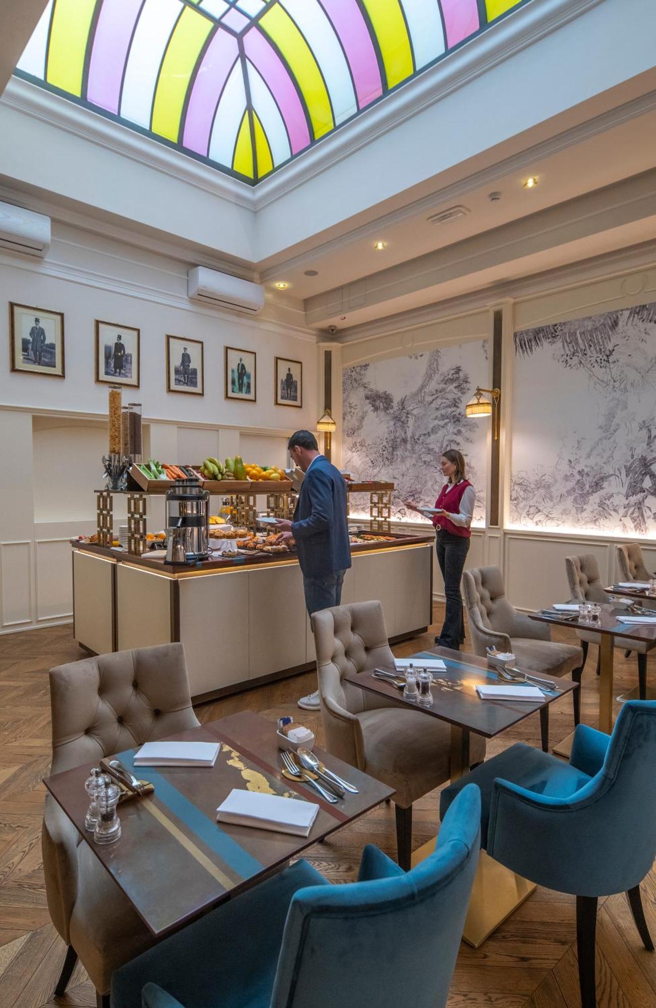Golden Tower Hotel & Spa Φλωρεντία Εξωτερικό φωτογραφία The restaurant