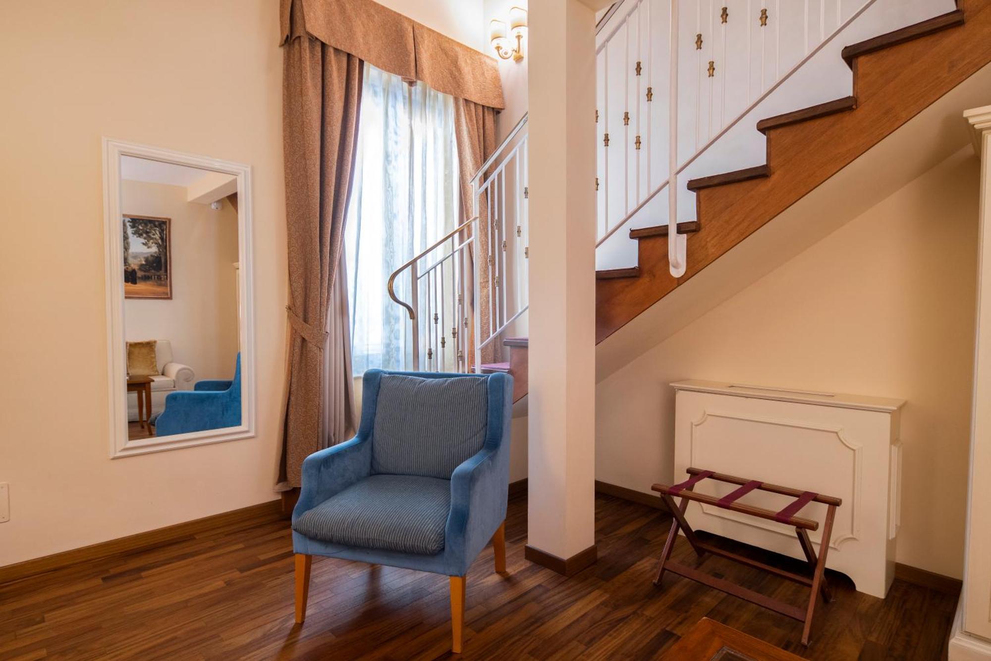 Golden Tower Hotel & Spa Φλωρεντία Εξωτερικό φωτογραφία Interior of the hotel